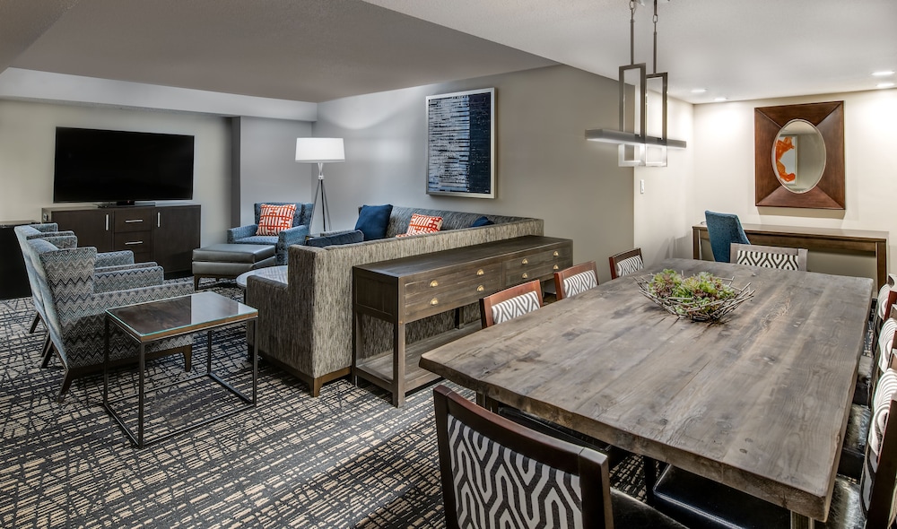 Crowne Plaza Annapolis Hotel 53/80
