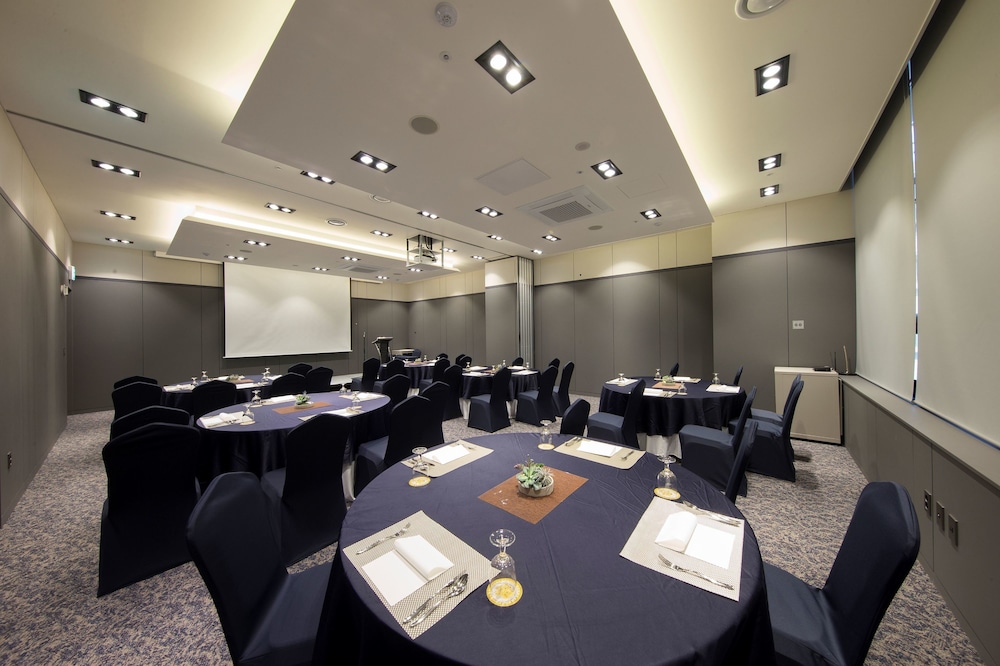 Ramada By Wyndham Daejeon 41/51