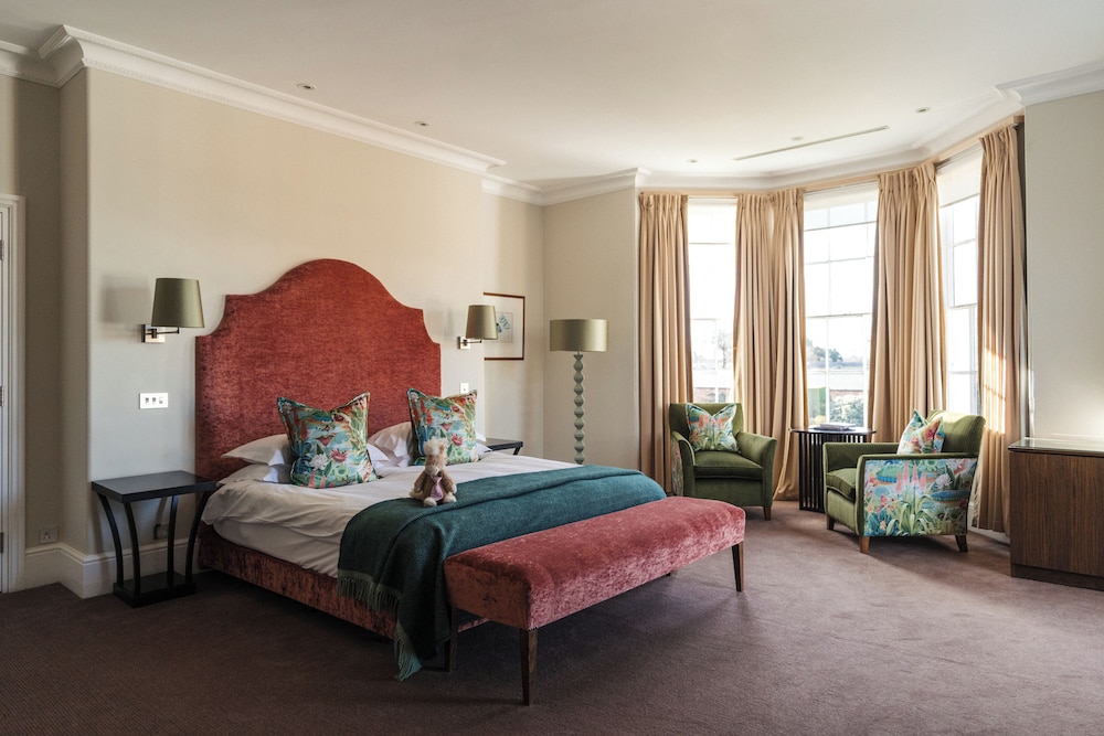 Deluxe, Studio, Suite, King Bed
