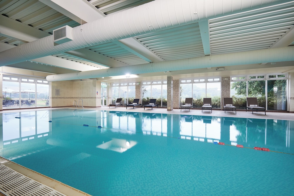 Macdonald Cardrona Hotel Golf Spa 26/62