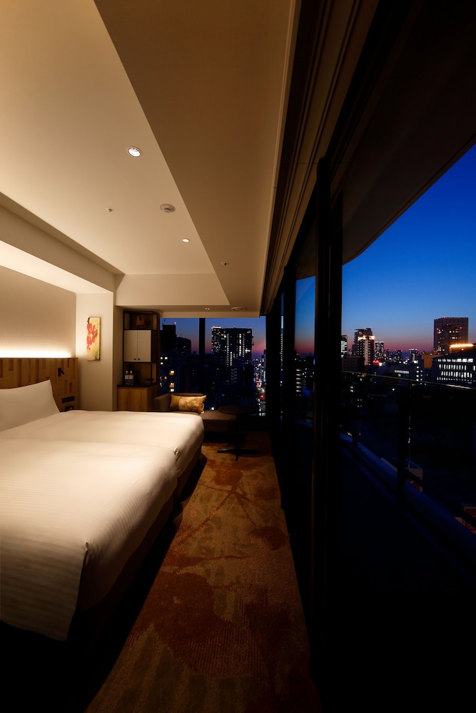 Miyako City Osaka Hommachi 10/61