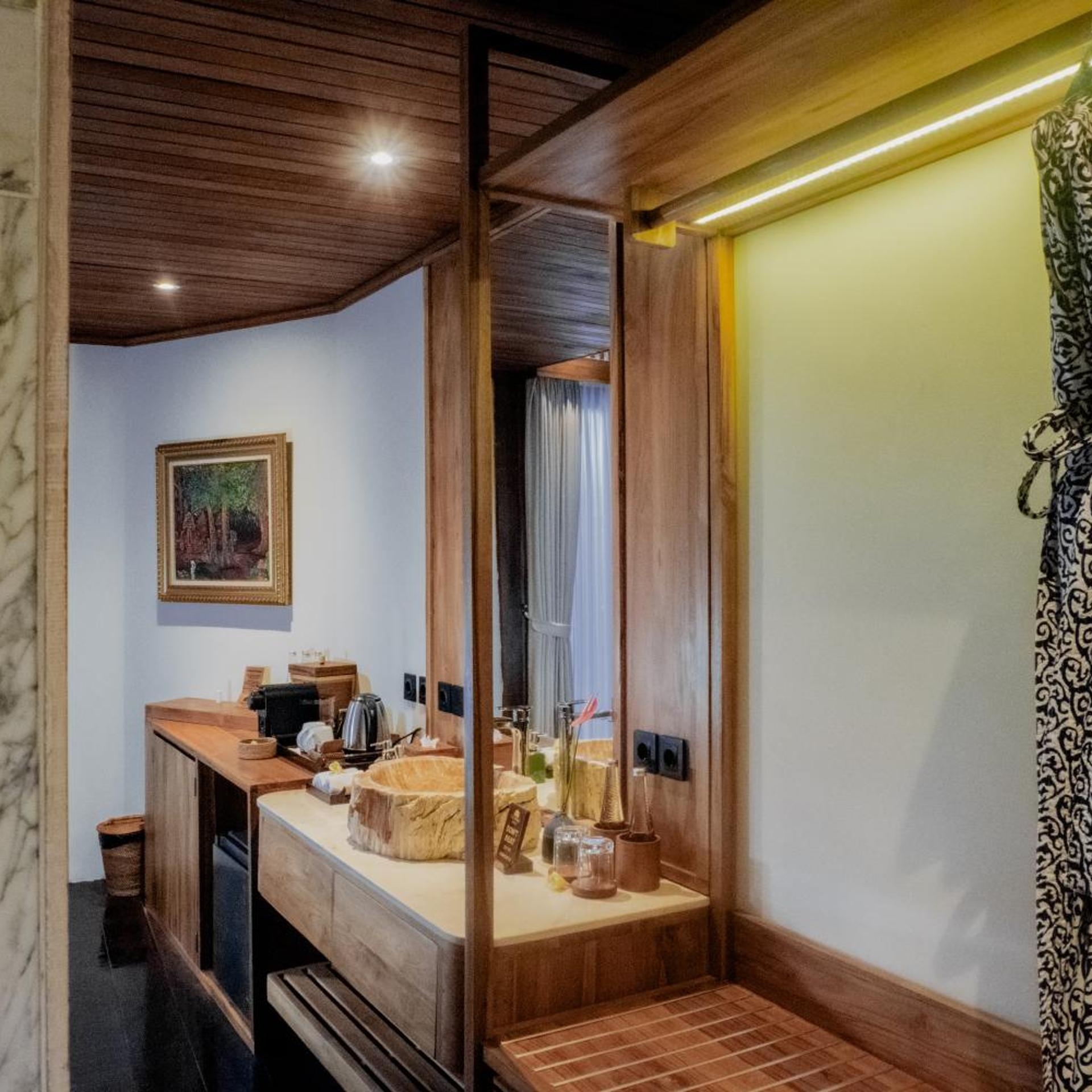 1 Bedroom, Presidential, Villa, Waterfall View, Hot Tub, The Sebali Resort 4/5
