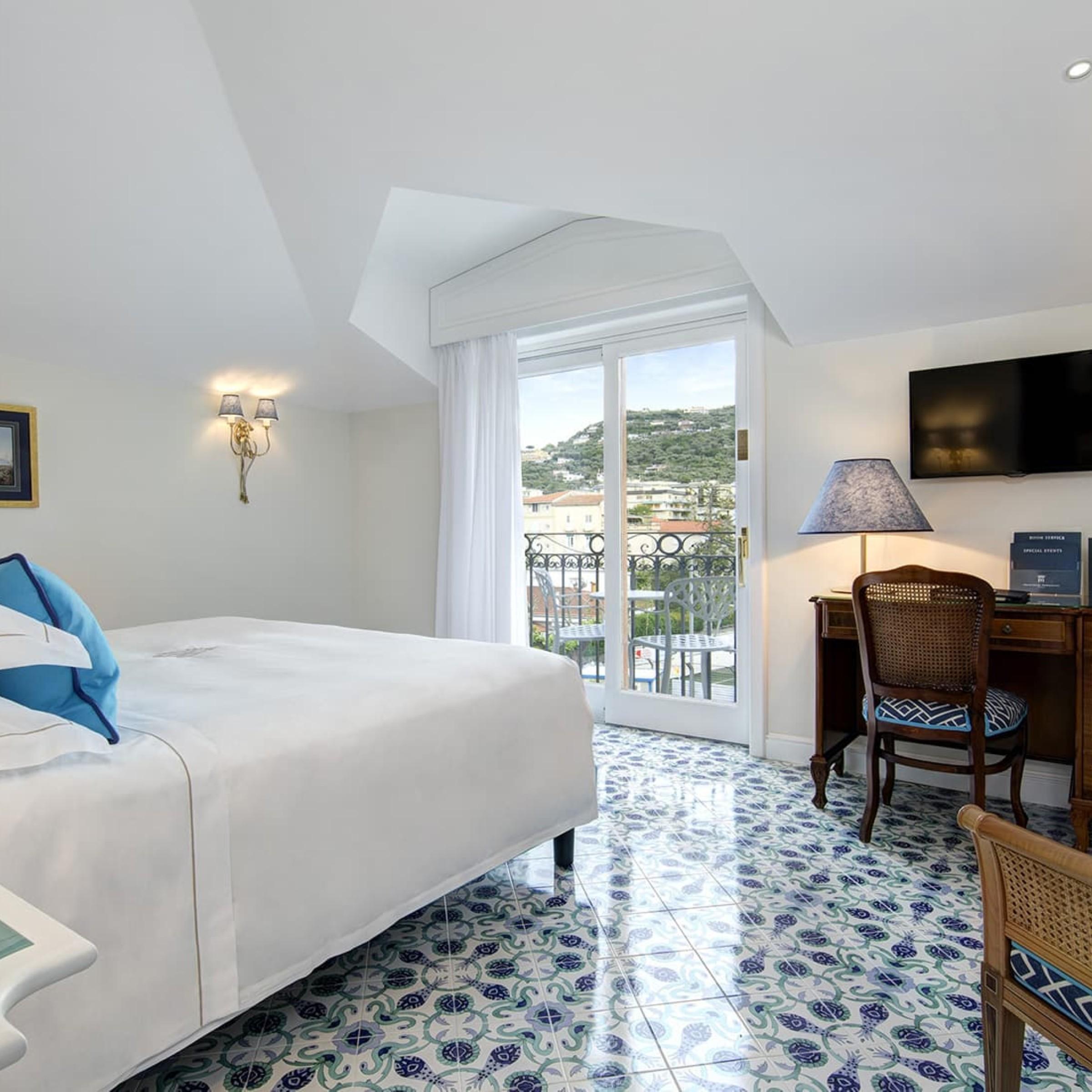 Plus, Double Bed