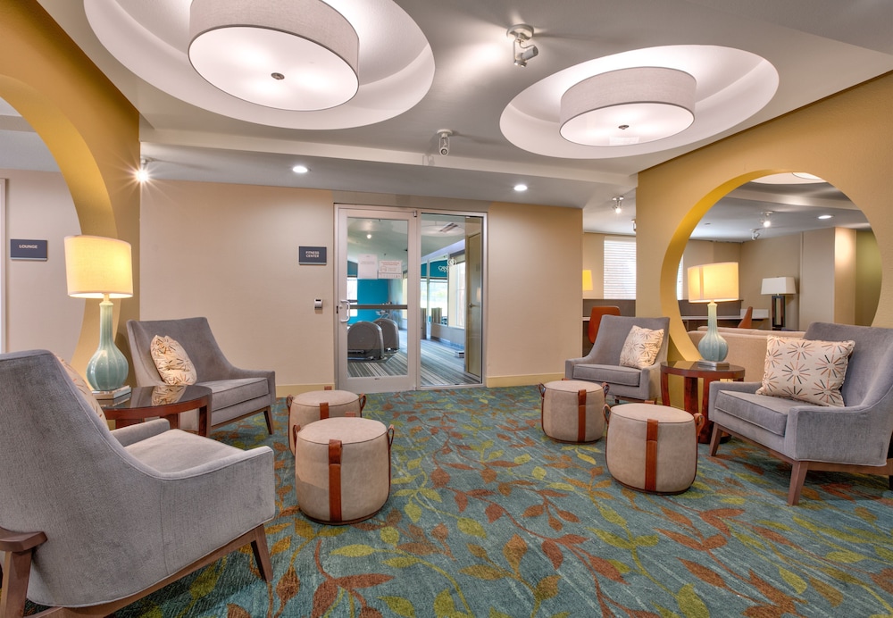 Candlewood Suites DFW South 26/39