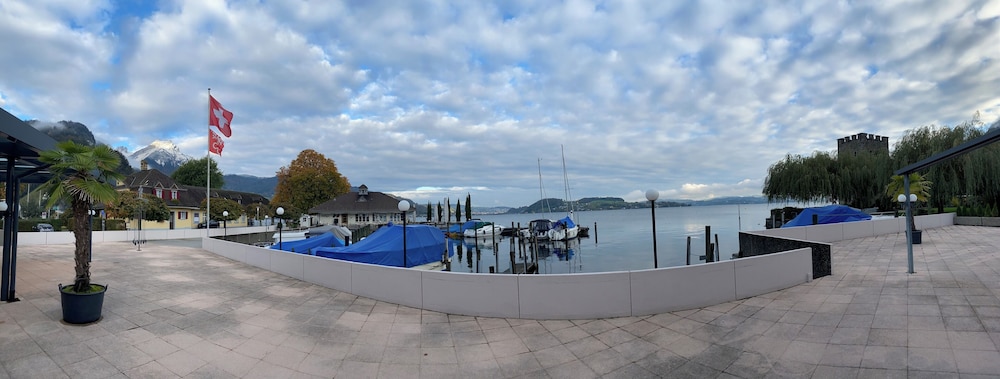 Hotel Winkelried am See 47/50