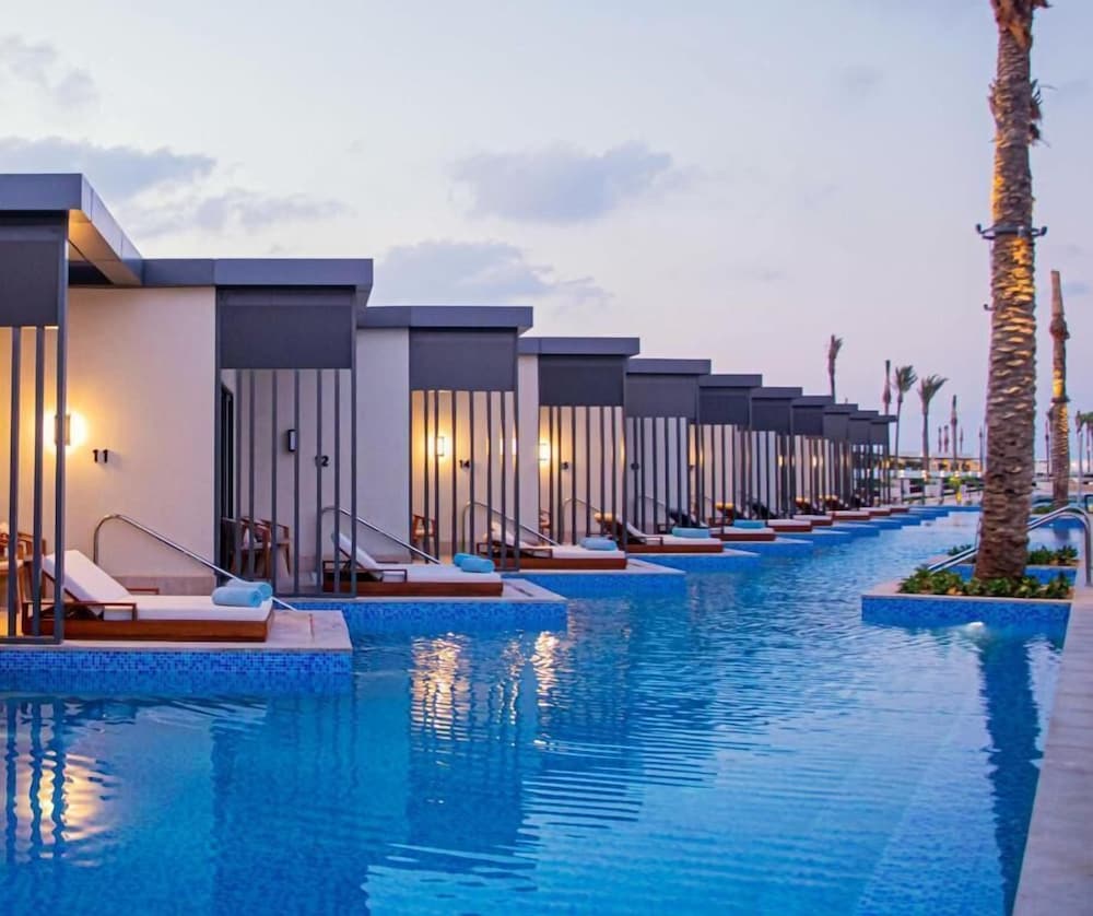 Address Beach Resort Marassi 6/64