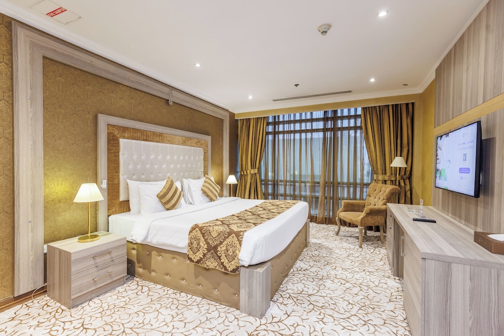SAPPHIRE PLAZA HOTEL 25/79