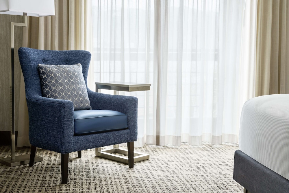 Doubletree Hotel Colorado Springs - World Arena Co 30/70