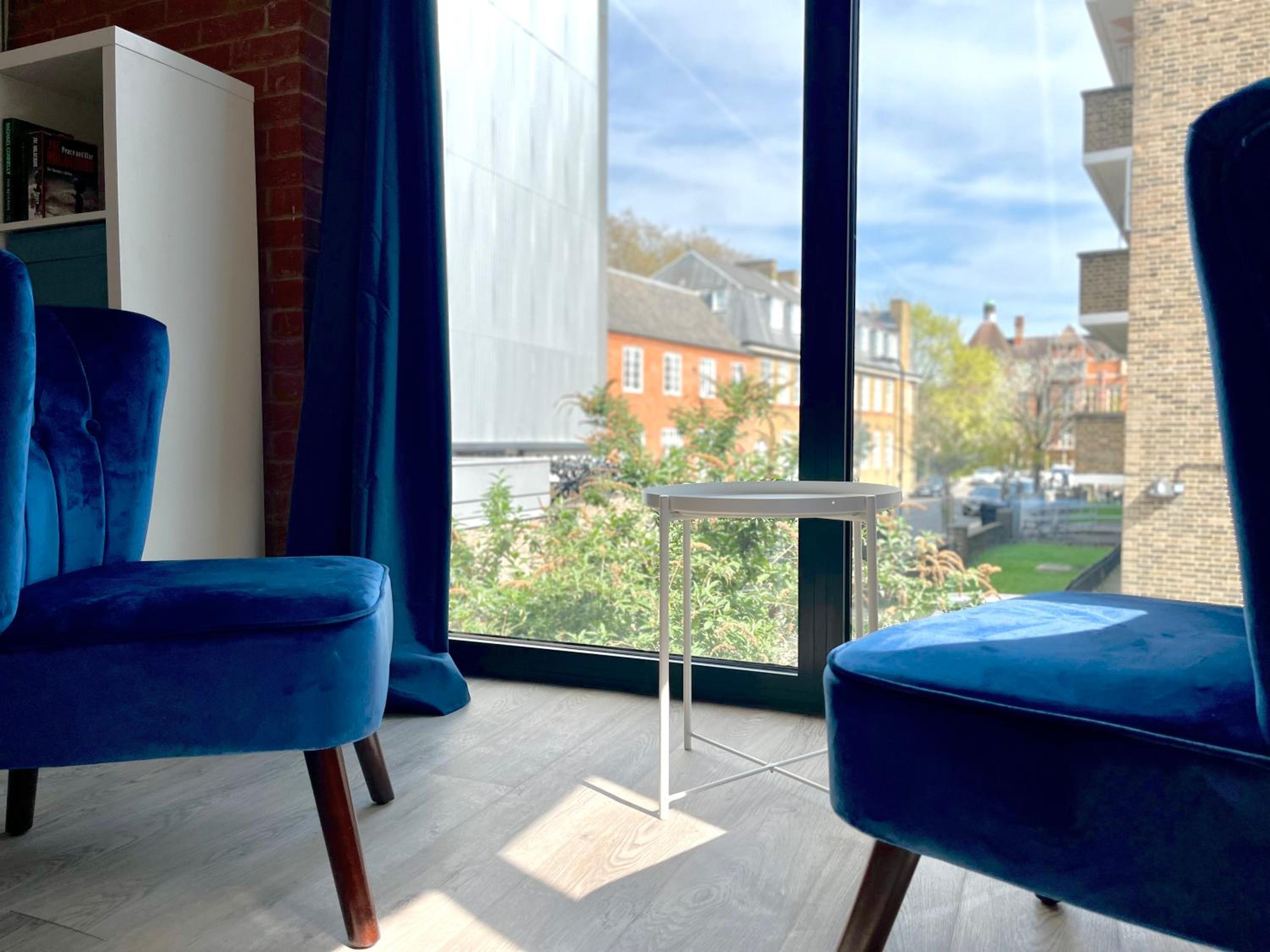 Shoreditch Apartments by PrimeCityHosts 25/37