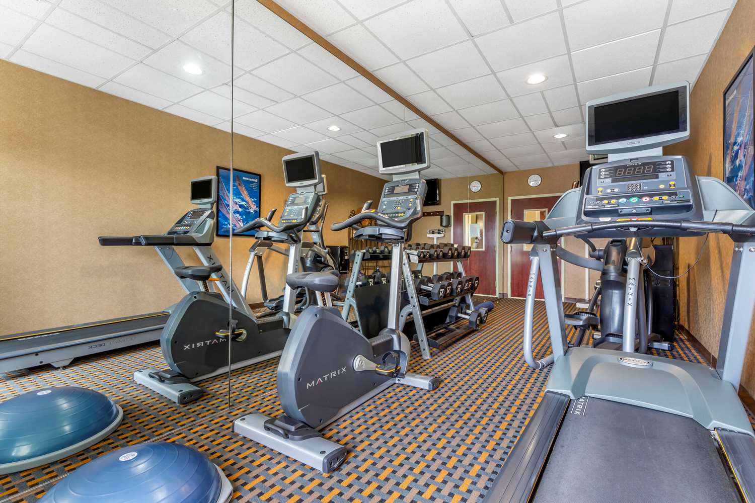 Comfort Inn & Suites Asheboro East 10/20
