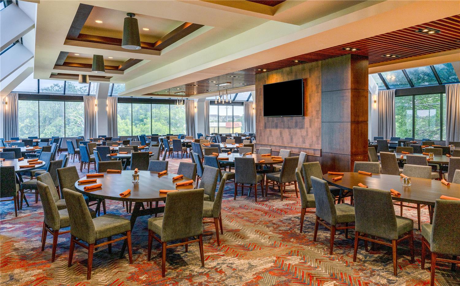 restaurant cafeteria