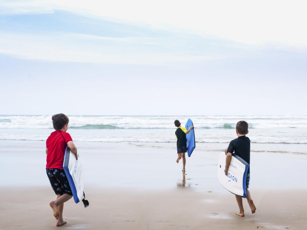 NOVOTEL SURFERS PARADISE 59/64