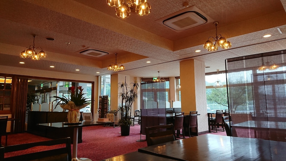 Hotel New Century 31/38