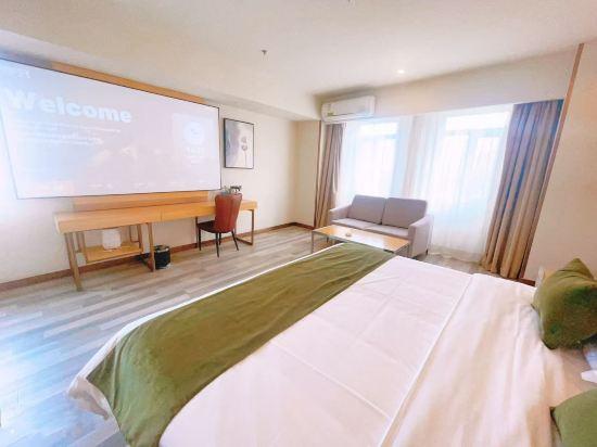 Vip, Double Bed, Large, Accessible