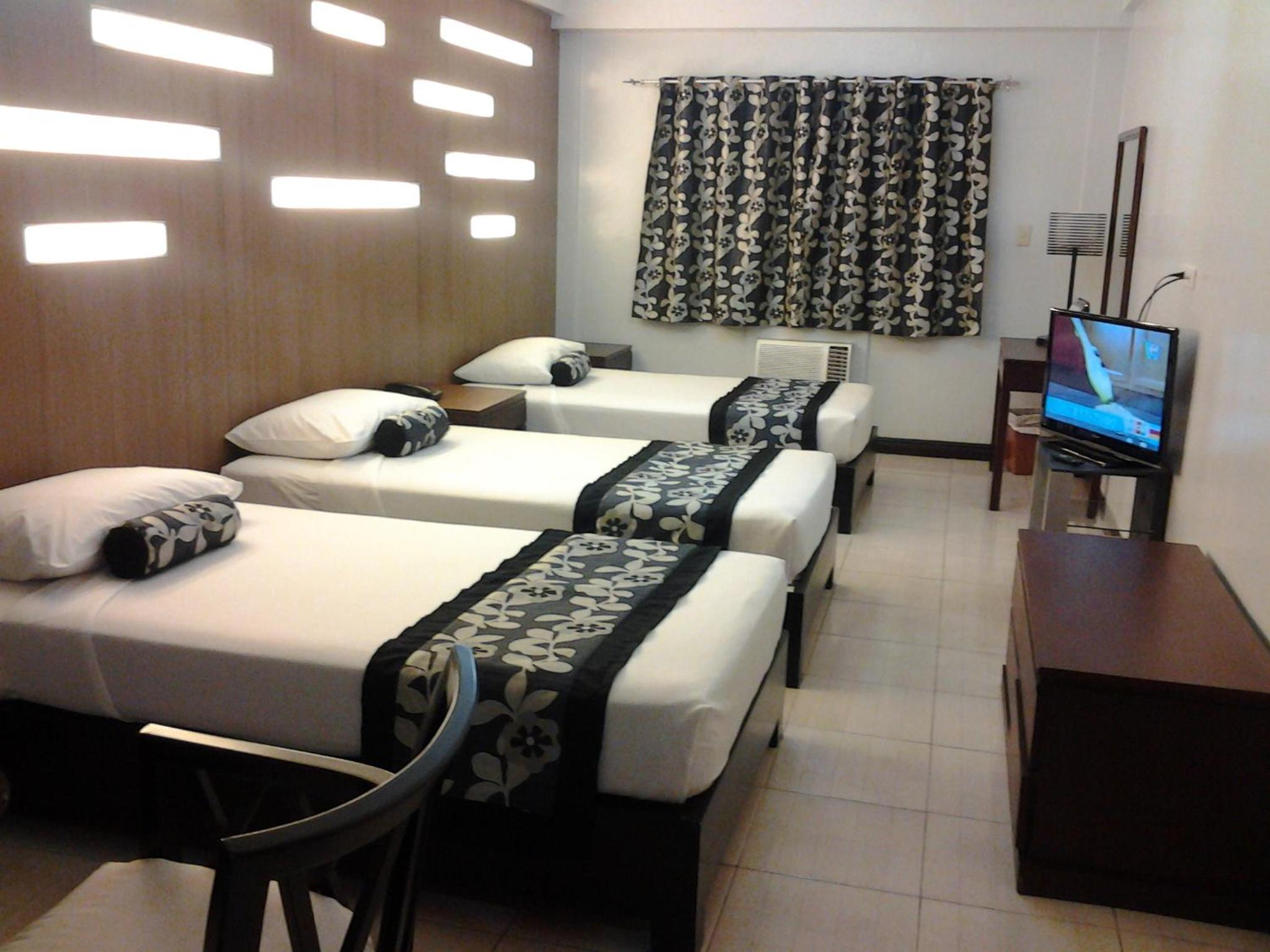 غرفة قياسية ثلاثية، Jupiter Suites 9/10
