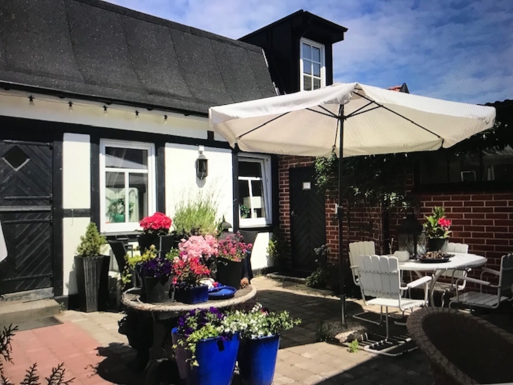 Hotell Bäckagården 4/50