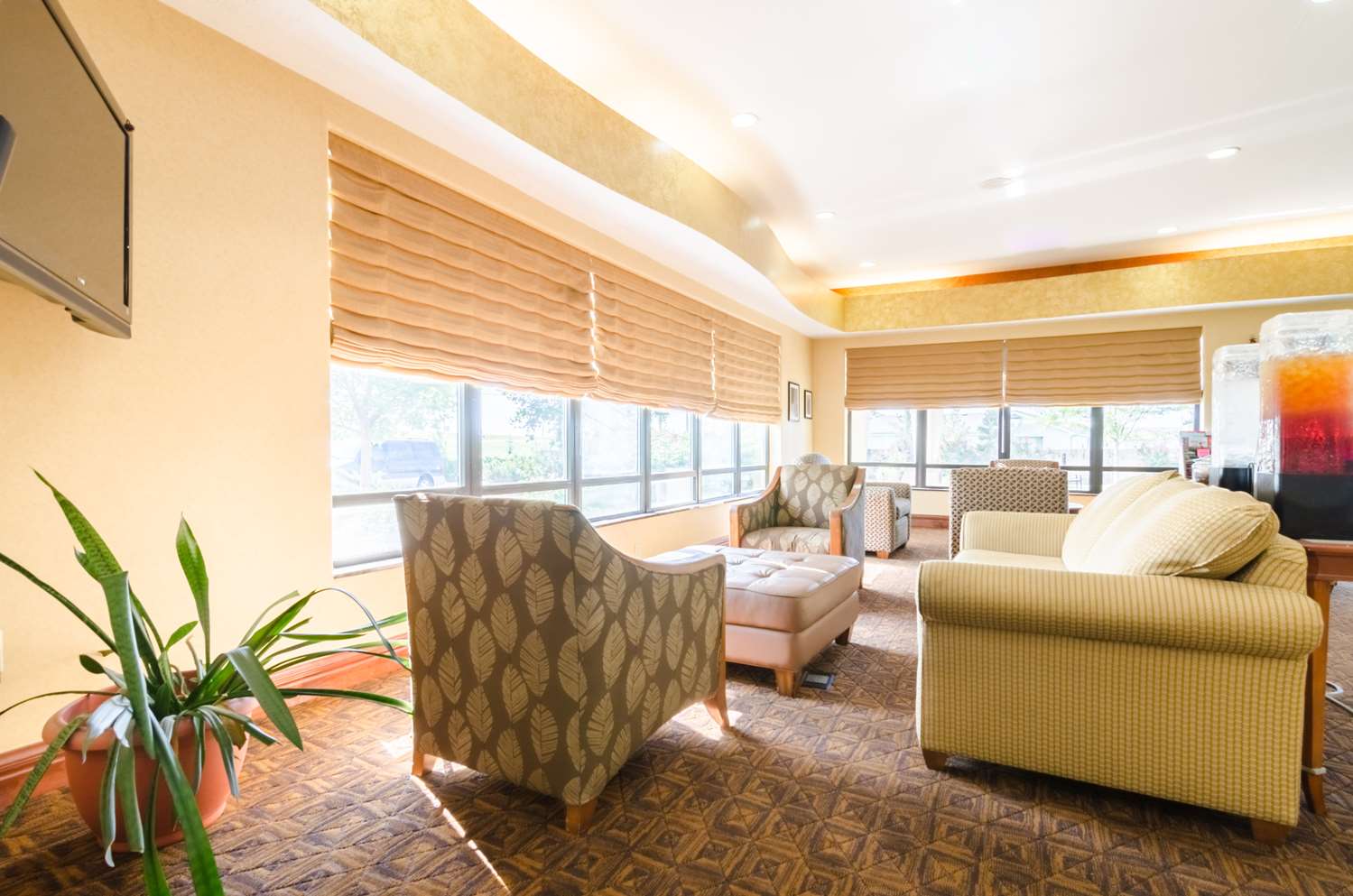 Comfort Suites Salina 26/44