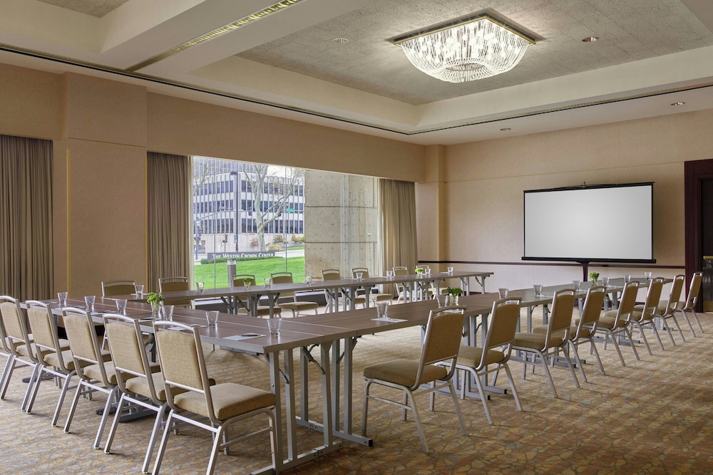 The Westin Kansas City At Crown Center 34/47