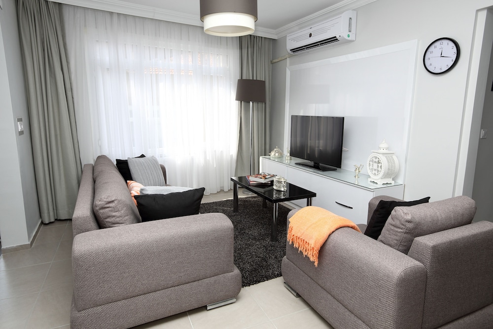 PATIKA SUITES 28/50
