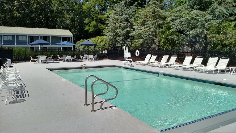 Best Western Plus Cold Spring 25/46