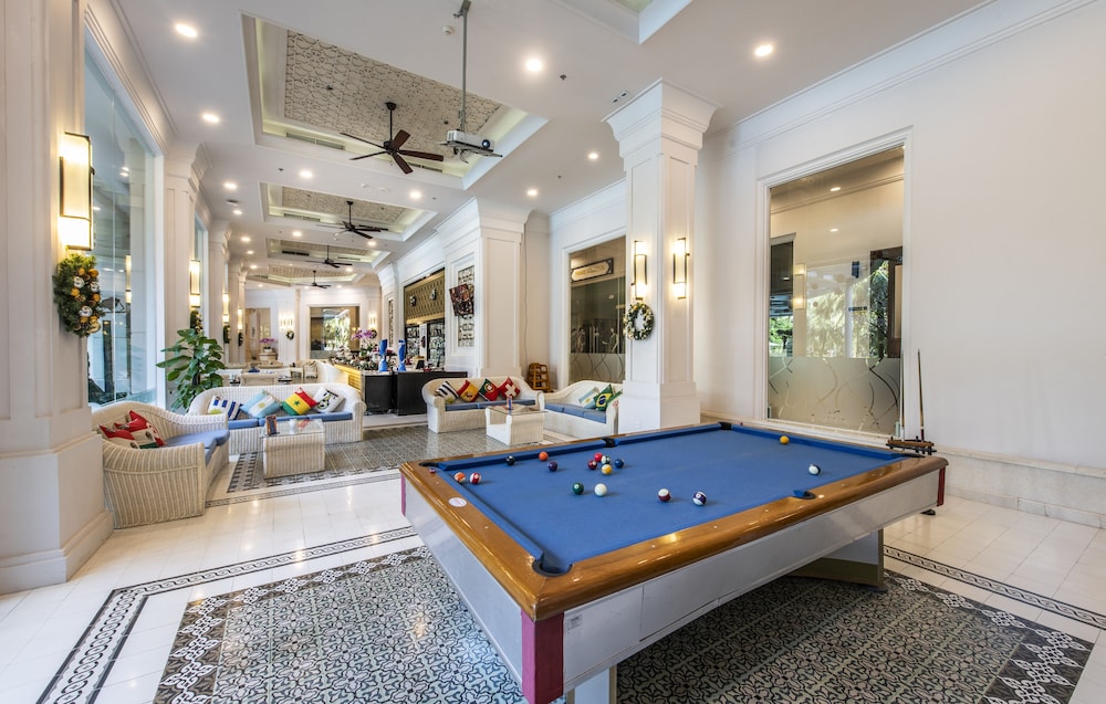 lobby