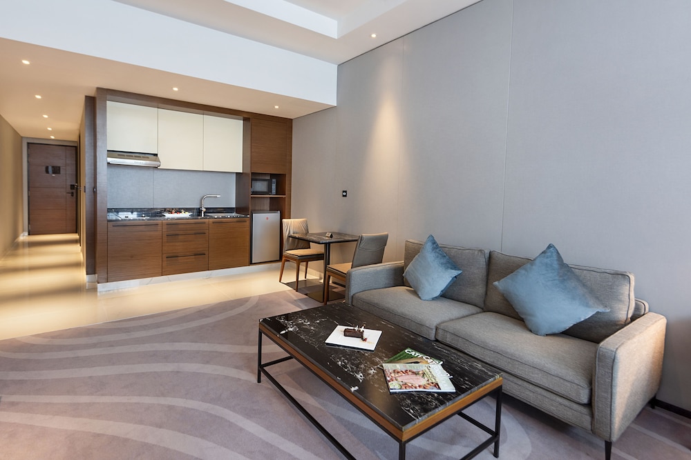 Asiana Grand Hotel 26/52