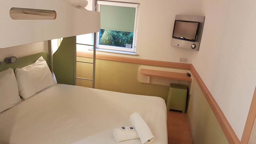 Ibis Budget Sheffield Arena 12/55