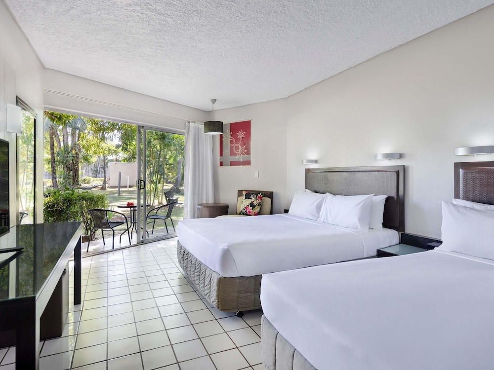Mercure Nadi 20/48