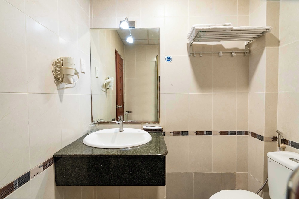 Collection O Hoa Trang An Hotel - Near Airport 39/43