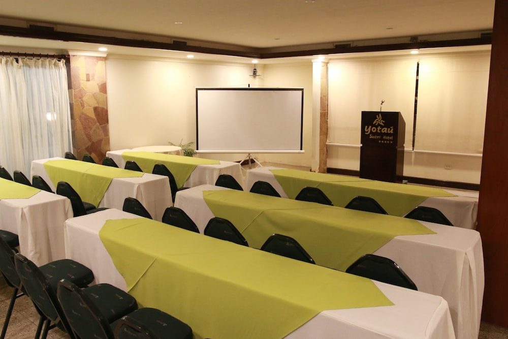 Yotau All Suites Hotel 41/50