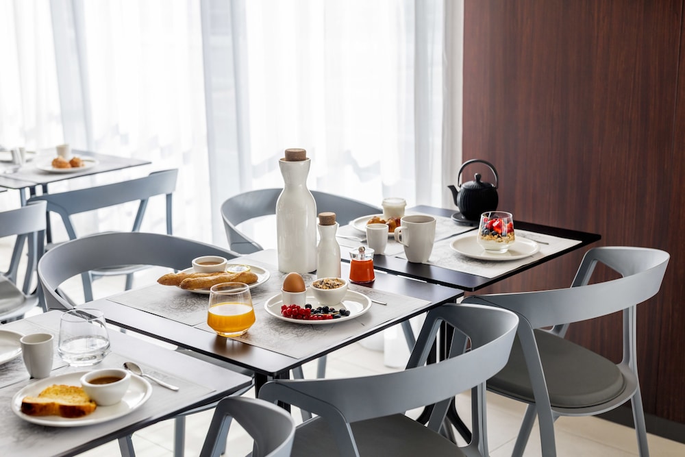 Okko Hotels Cannes Centre 39/51