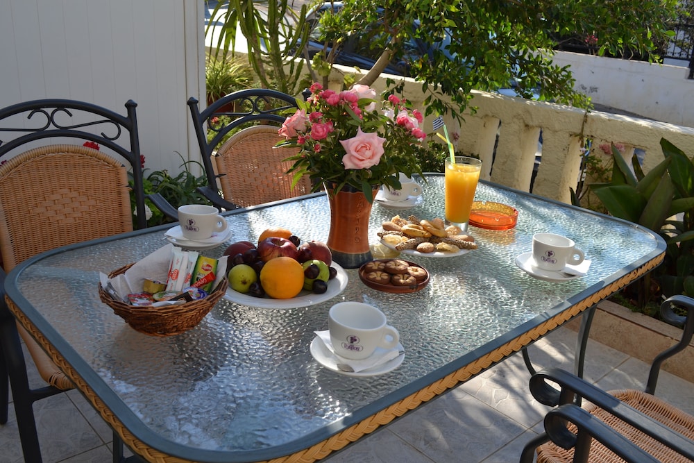 Kastro Hotel 33/50