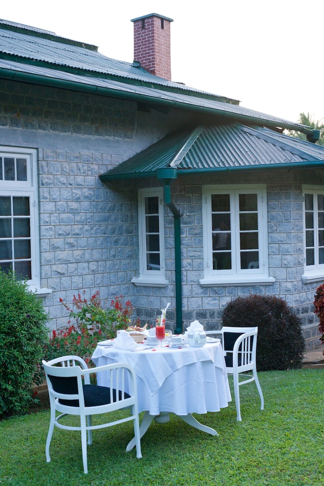 Mountbatten Bungalow 39/50