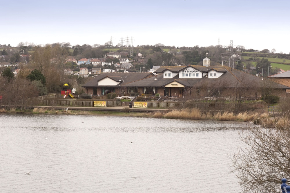 Premier Inn Llanelli Central West 57/62