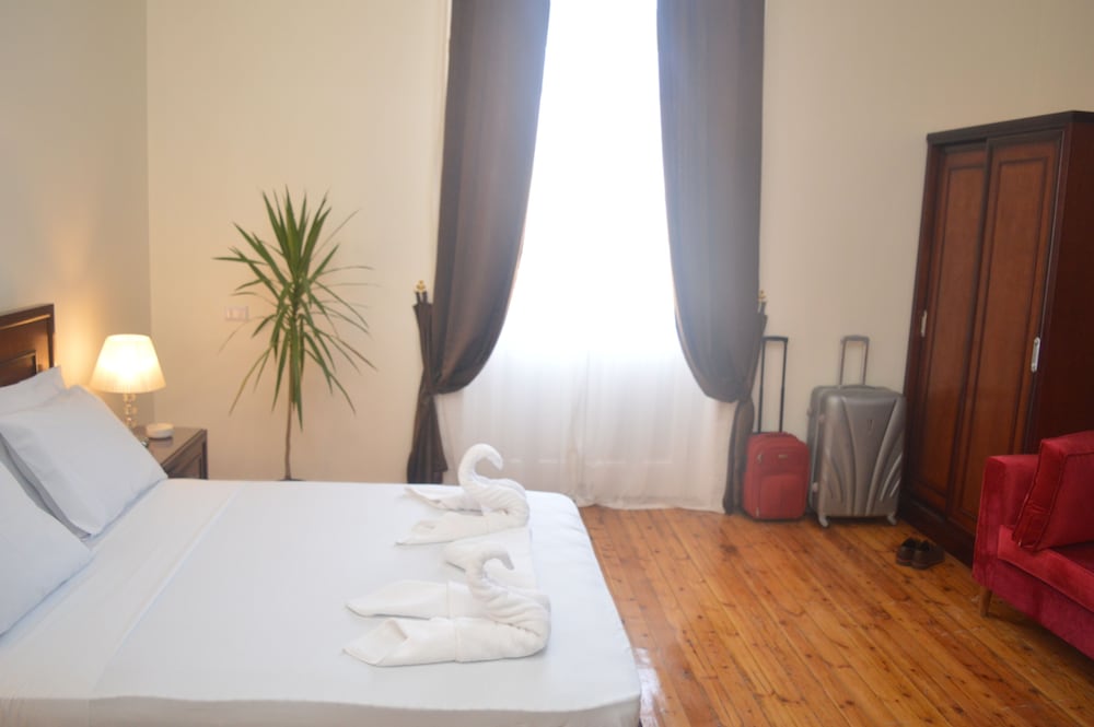 Midtown Hostel 15/50