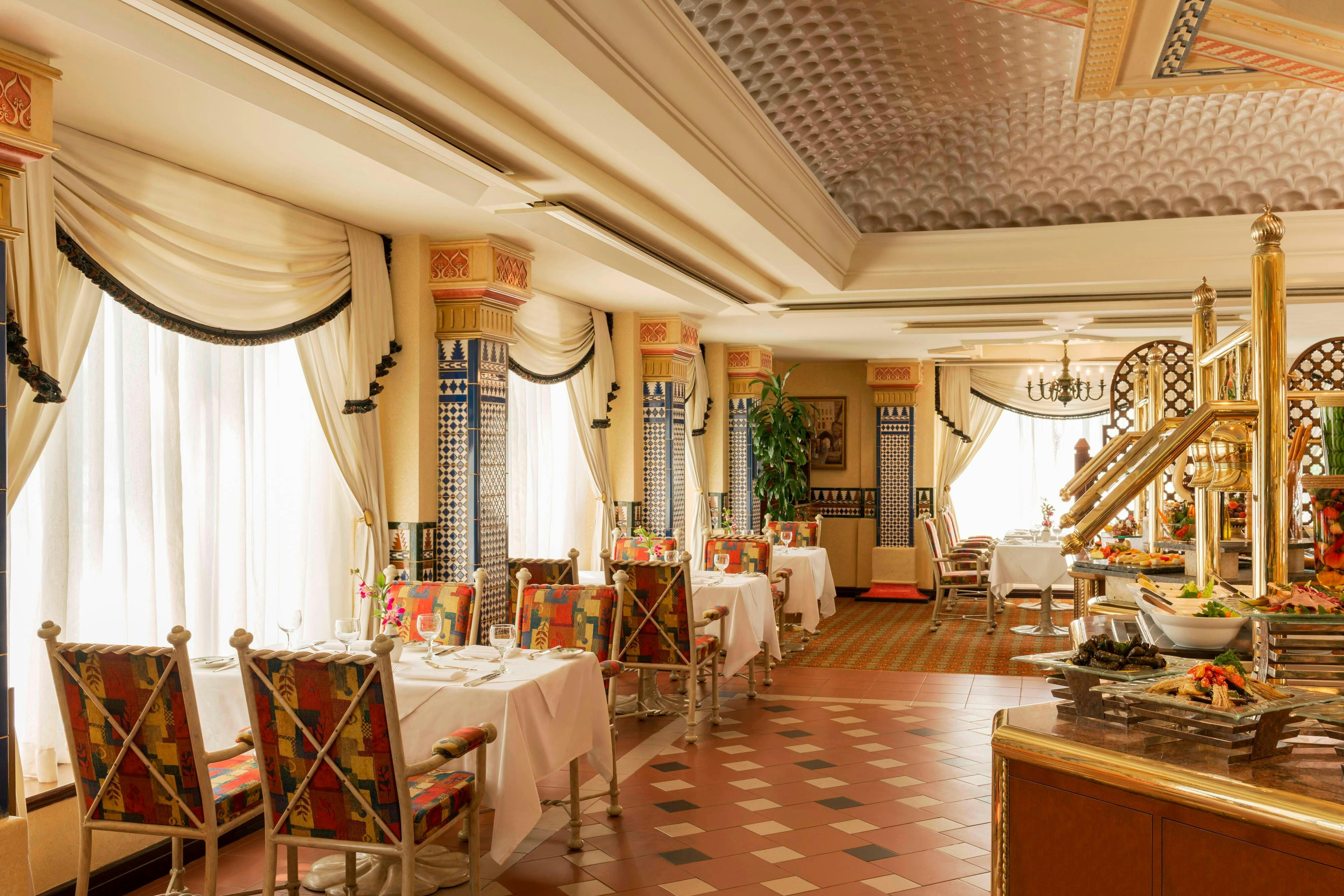 Sheraton Kuwait A Luxury Collection Hotel Kuwait City 40/65