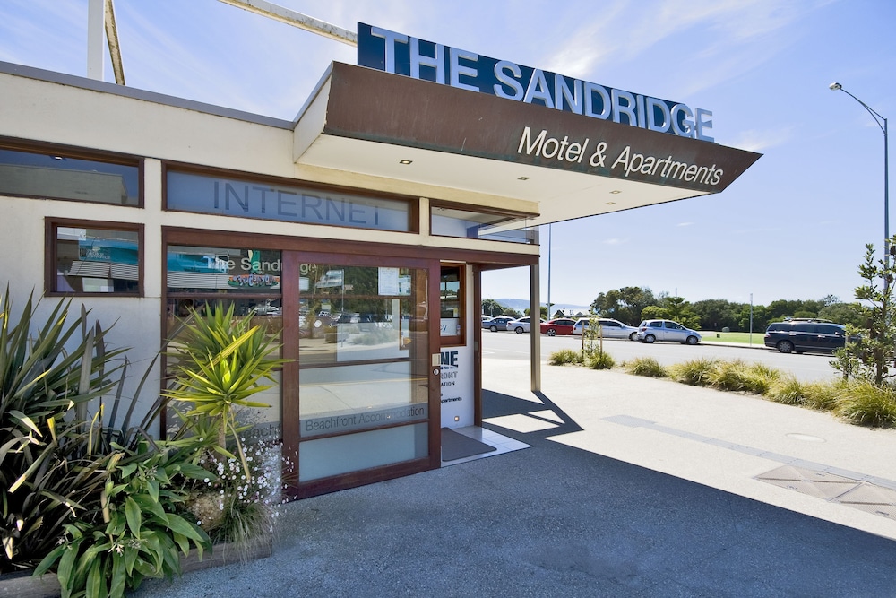 Hotel Sandridge Motel And Lornebeach Apartments 52/58