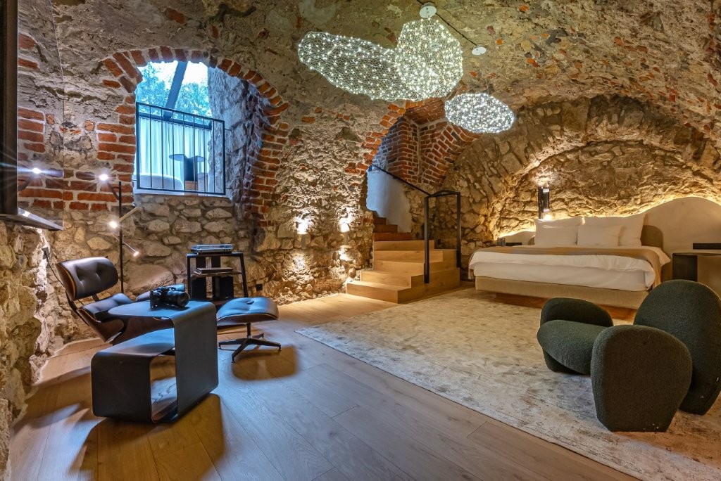 Cave، Nomadic Urban Premium Suites 3/7