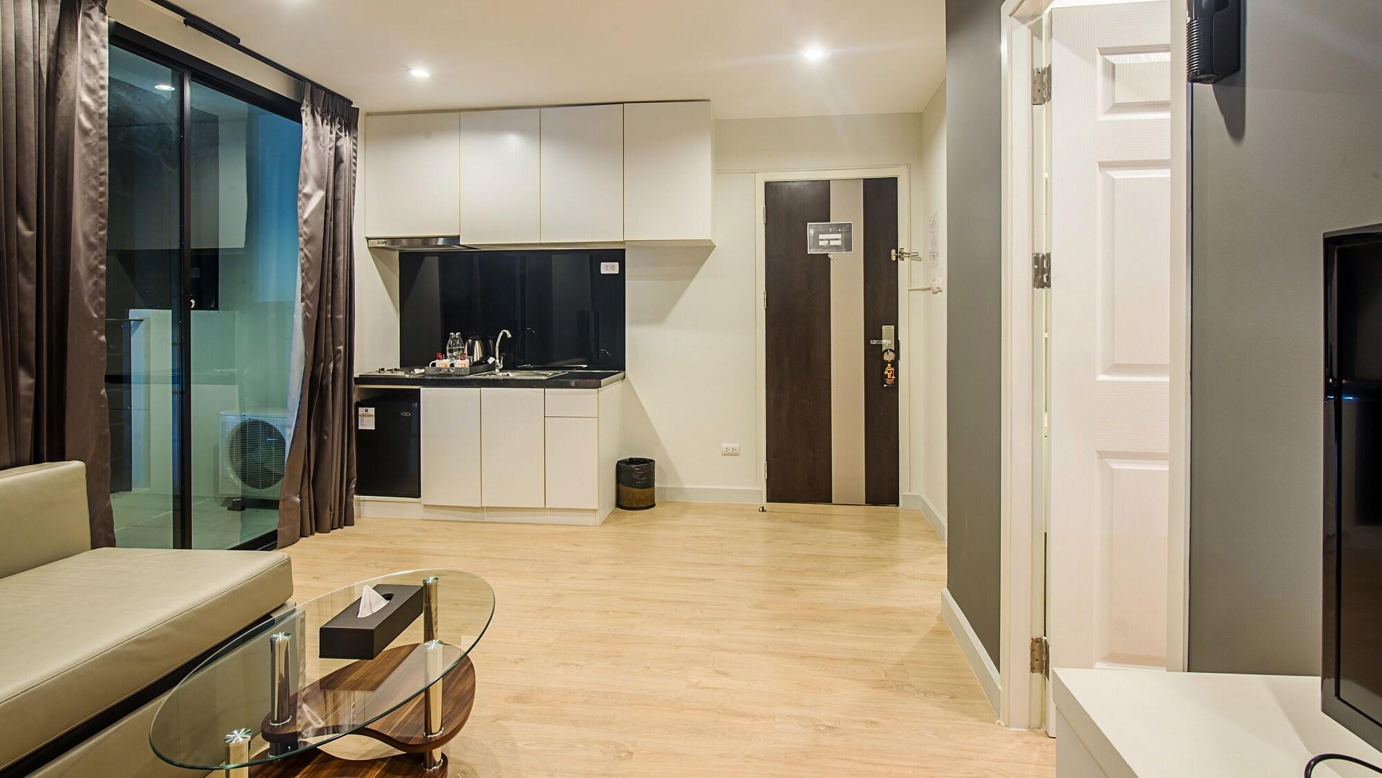 B2 Mae Sot Premier Hotel 20/24
