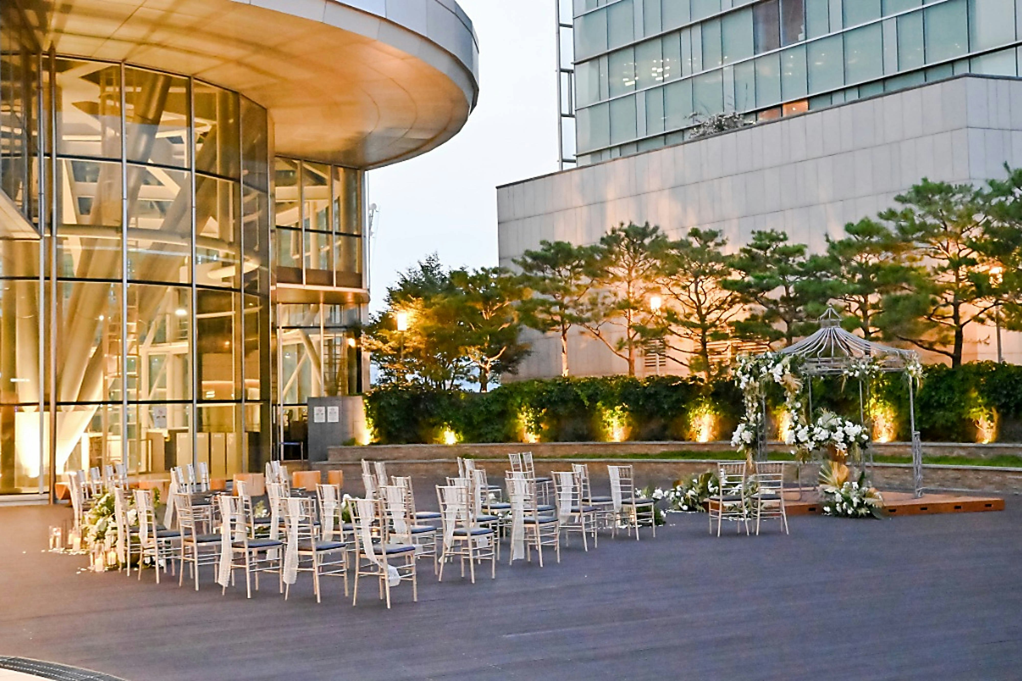 Courtyard By Marriott Seoul Times Square 52/58