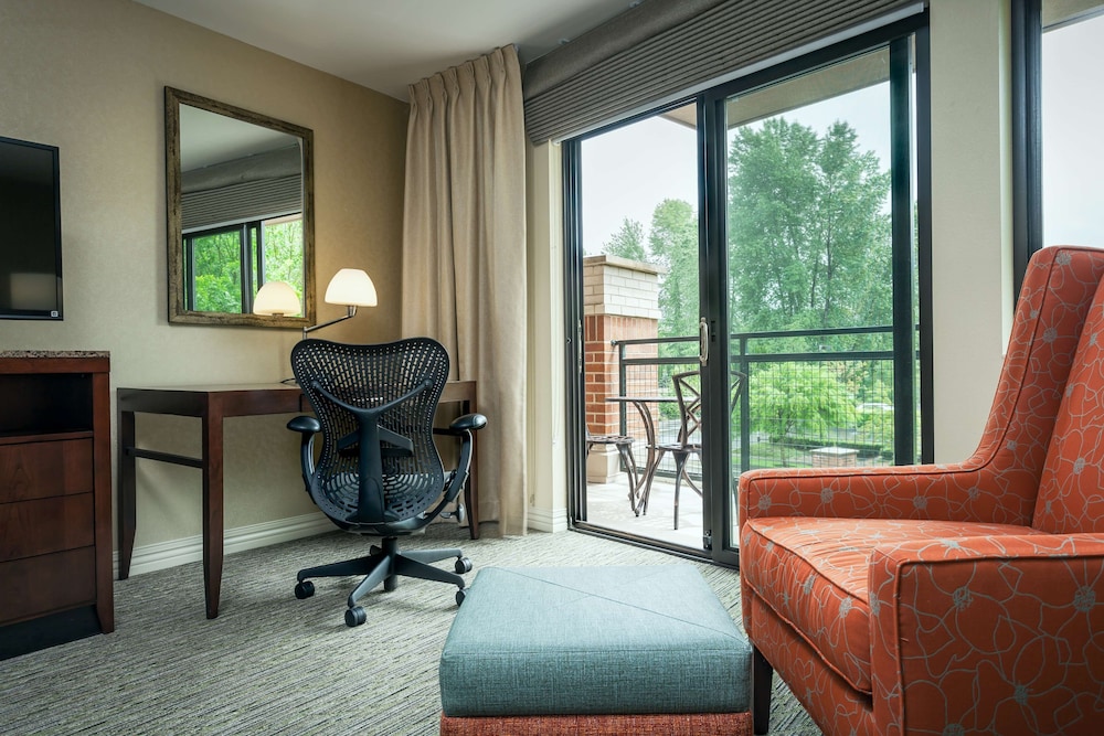Hilton Garden Inn Seattle Issaquah 35/52