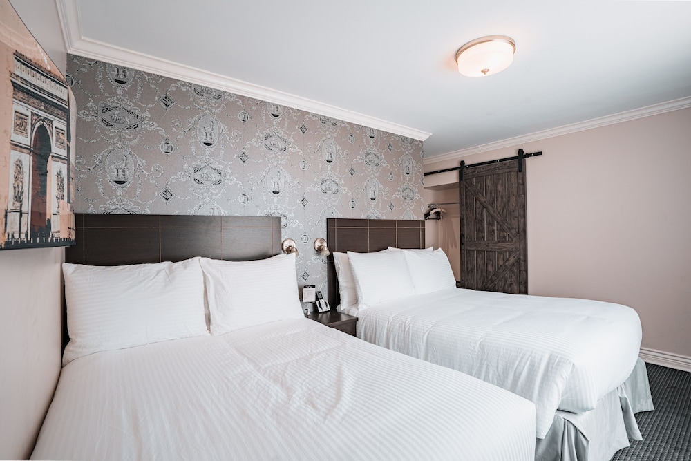 Hotel de Paris 26/48