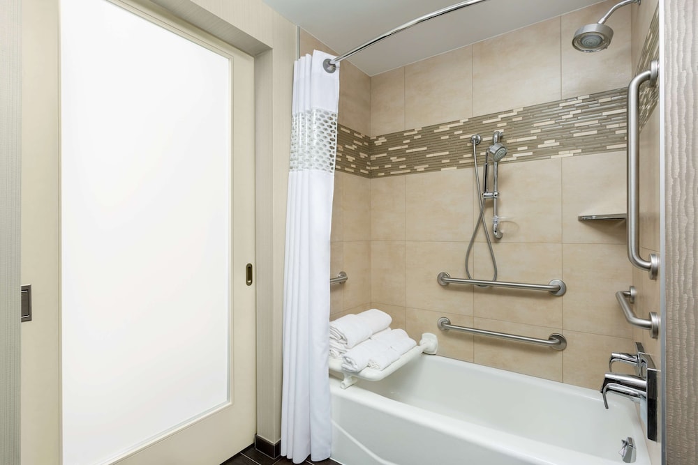 Hampton Inn Manhattan Times Square Central 13/43