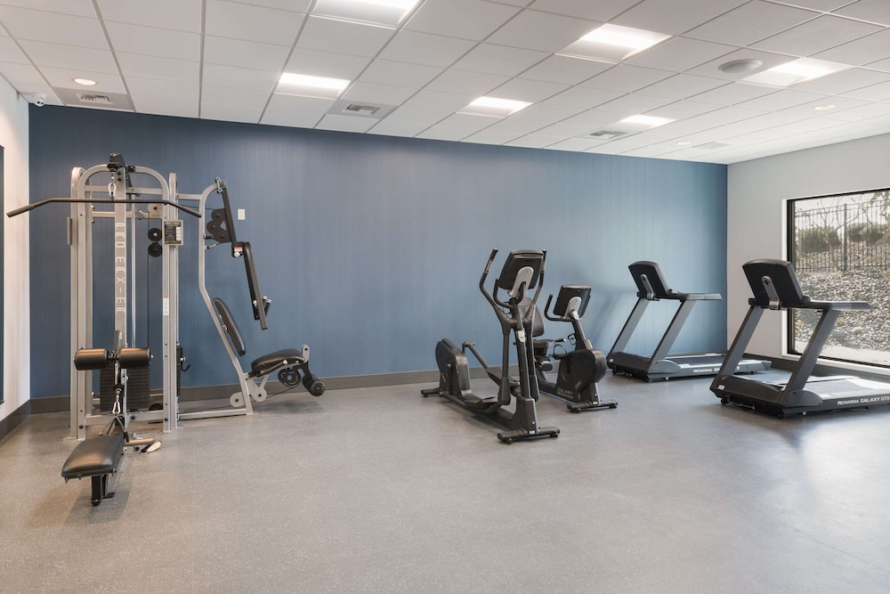 Comfort Suites Kennewick at Southridge 25/47