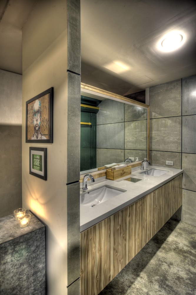 Swiio Hotel 49/58