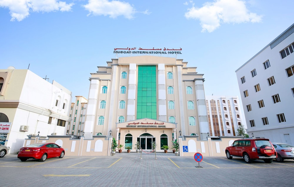 Muscat International Hotel 38/50