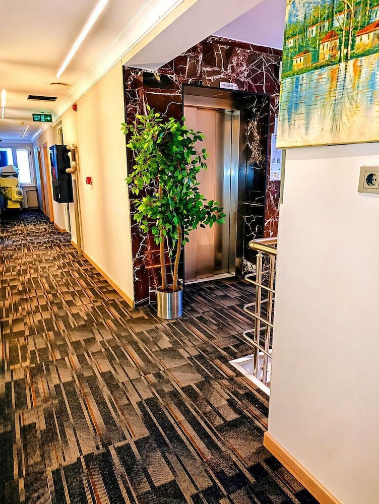 Ankara Risiss Hotel 64/74