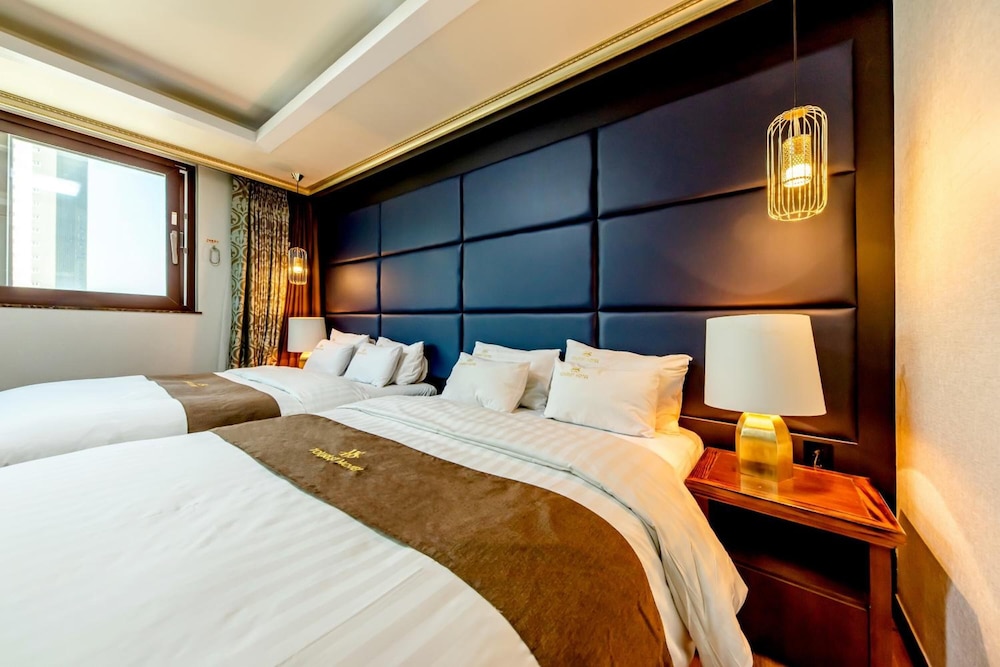 Hs Tourist Hotel 14/56