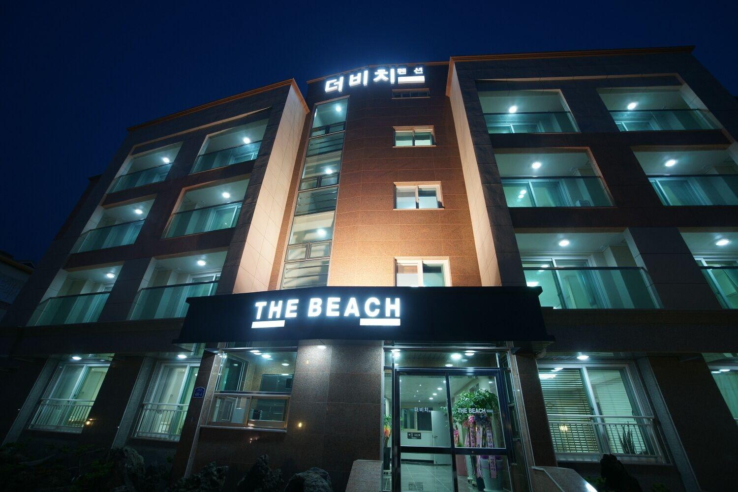 The Beach Pension 1/50