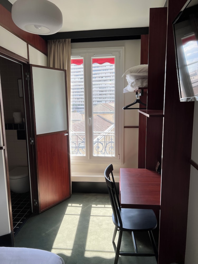 Hotel Marguerite 36/49